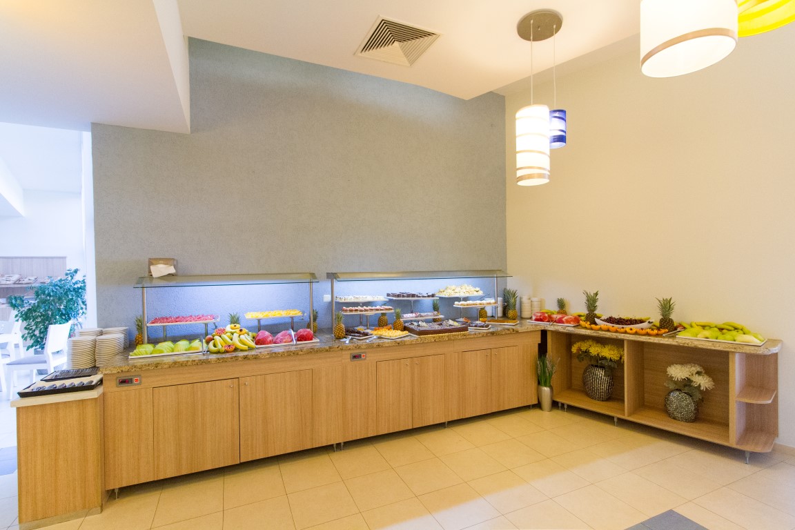 MADARA_HOTEL_NISIPURILE_DE_AUR_BULGARIA_AIR_TOUR_TRAVEL